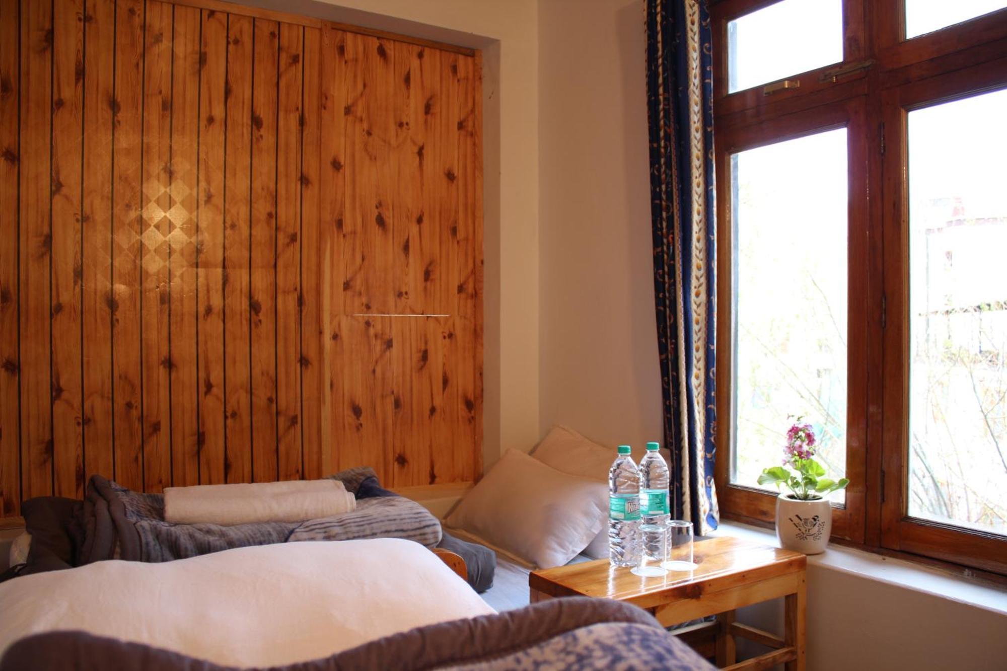 Karma Lodge Leh Exteriör bild
