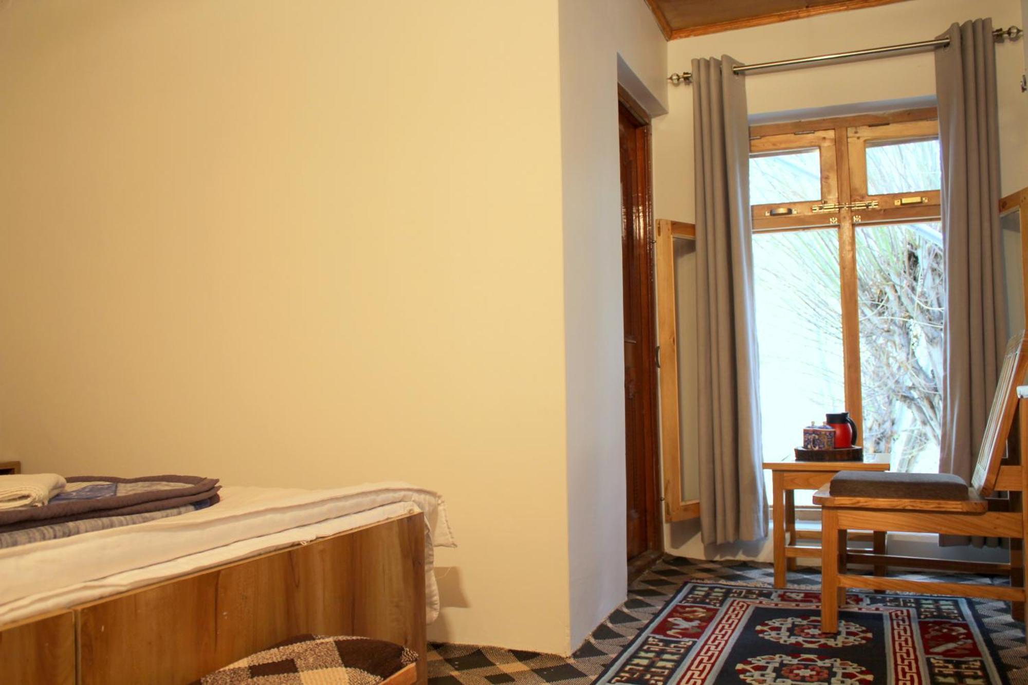 Karma Lodge Leh Exteriör bild
